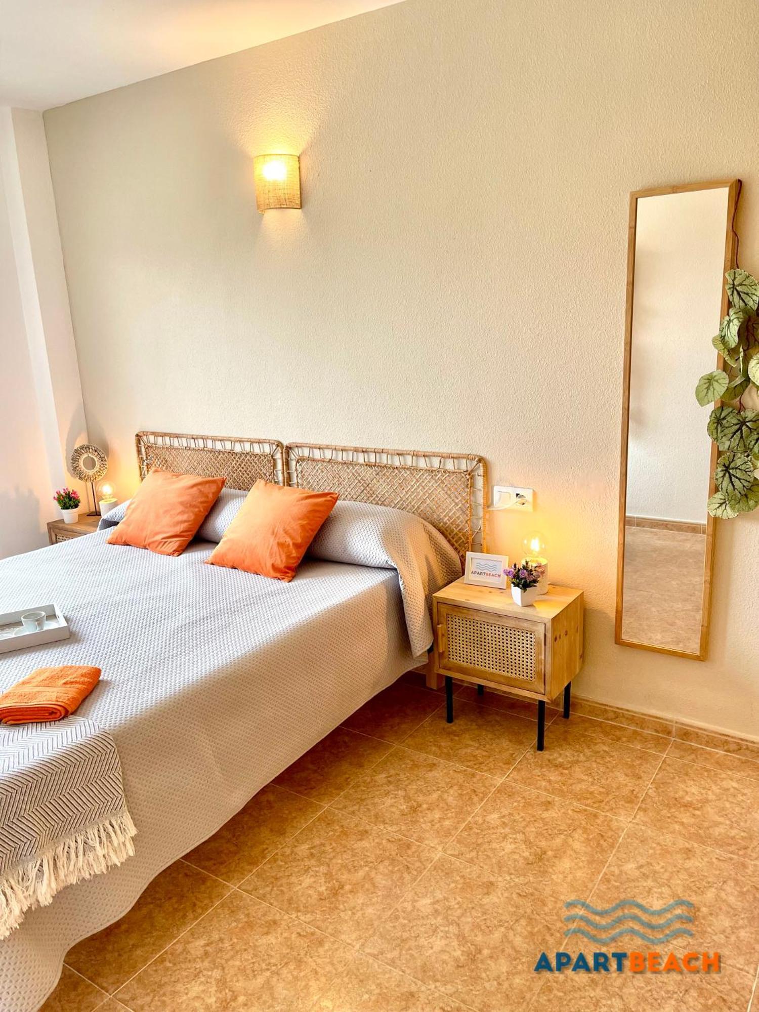 Apartbeach Los Juncos 2 Residencial Y Junto Playa La Pineda Ngoại thất bức ảnh